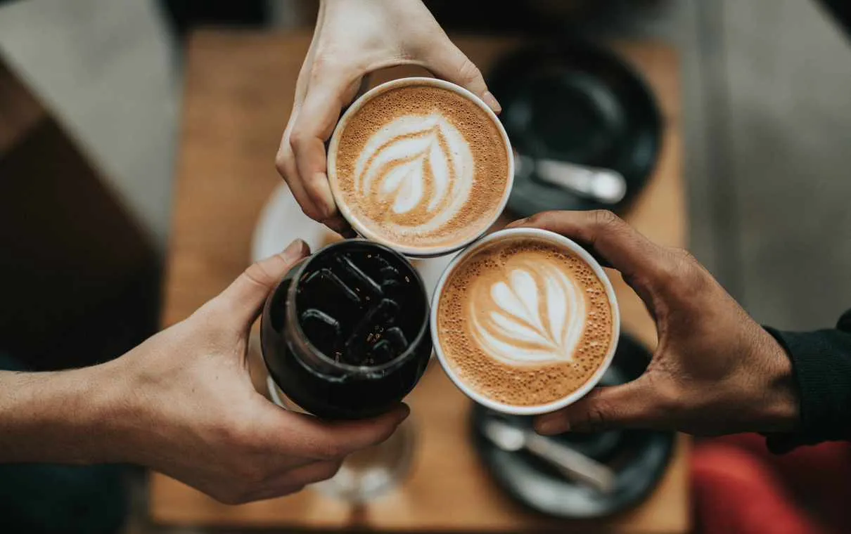 donna-cofffee-plazh